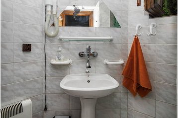 Slovaquie Chata Stará Turá, Extérieur